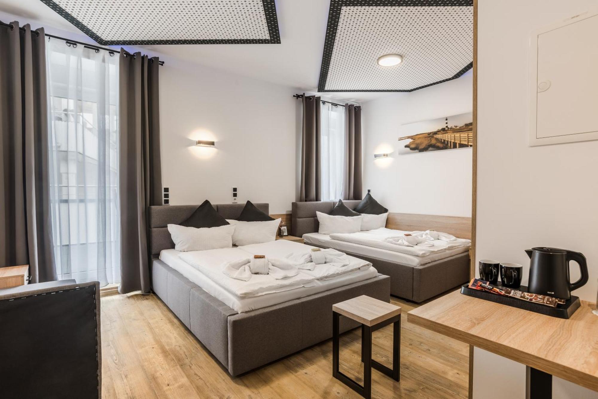 Hotel Montenegro Вормс Екстериор снимка